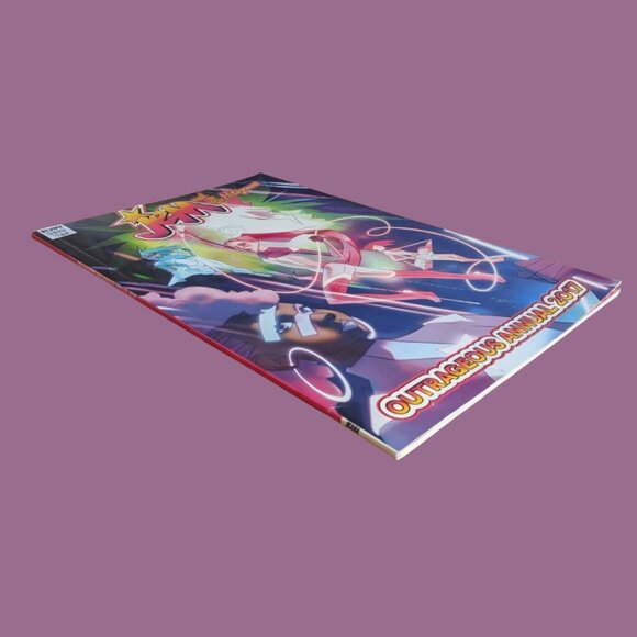 Jem and the Holograms: Outrageous Annual 2017 (IDW Publishing) - Picture 3 of 3